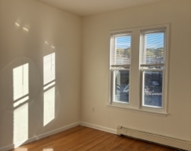 1400 Commonwealth Ave - Photo Thumbnail 17
