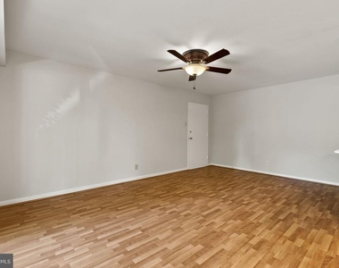 12654 Dara Drive - Photo Thumbnail 6