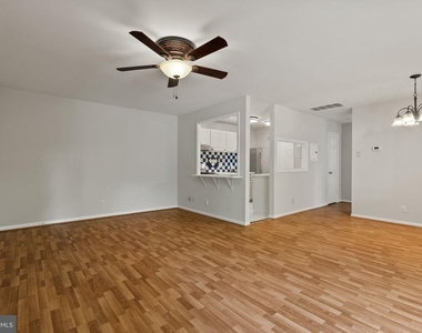 12654 Dara Drive - Photo Thumbnail 3