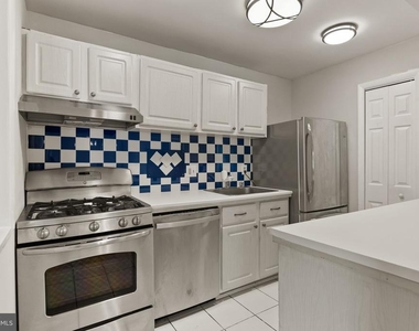 12654 Dara Drive - Photo Thumbnail 10