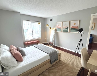 2111 Wisconsin Avenue Nw - Photo Thumbnail 14