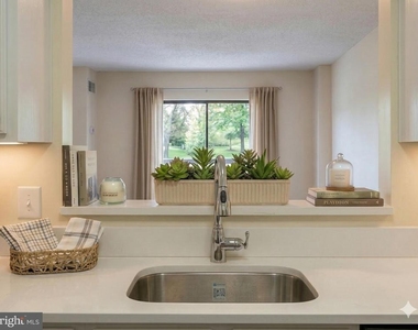 2111 Wisconsin Avenue Nw - Photo Thumbnail 23