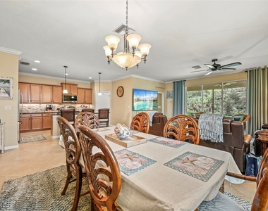 10522 Yorkstone Drive - Photo Thumbnail 14