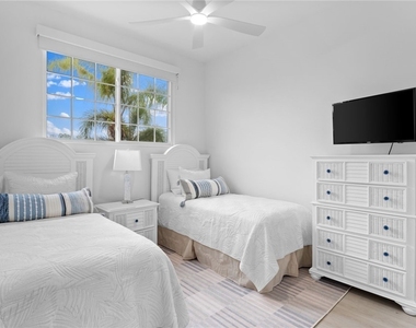 6172 Dogleg Drive - Photo Thumbnail 29