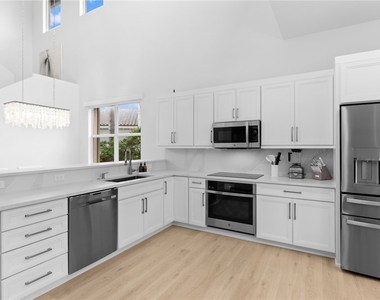 6172 Dogleg Drive - Photo Thumbnail 23