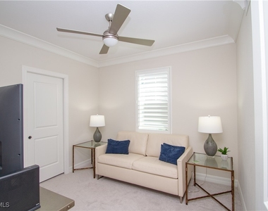 232 Indies Drive E - Photo Thumbnail 29