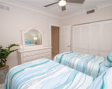 232 Indies Drive E - Photo Thumbnail 15