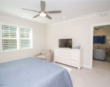 232 Indies Drive E - Photo Thumbnail 22