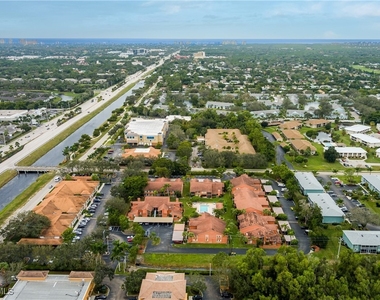 180 Cypress Way E - Photo Thumbnail 25