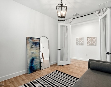 18282 Parksville Drive - Photo Thumbnail 26