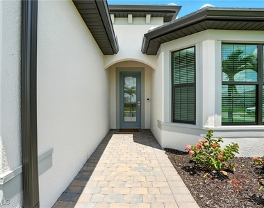 18282 Parksville Drive - Photo Thumbnail 36