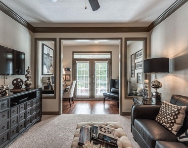5800 Woodway Drive - Photo Thumbnail 18