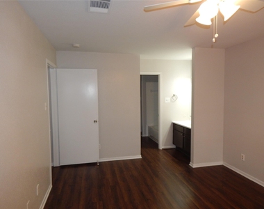 204 Northpointe Avenue - Photo Thumbnail 25