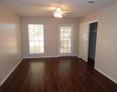 204 Northpointe Avenue - Photo Thumbnail 22