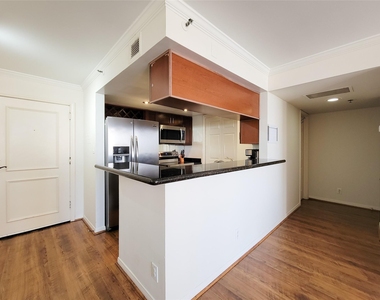 3525 Sage Road - Photo Thumbnail 5