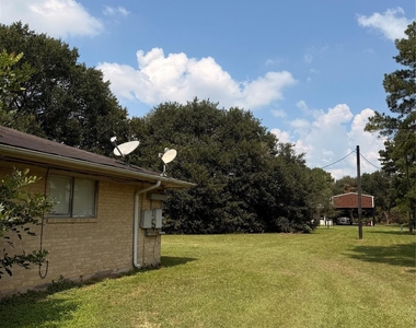 716 Fernwood Street - Photo Thumbnail 8