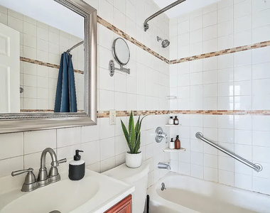 200 West 96th Street - Photo Thumbnail 6