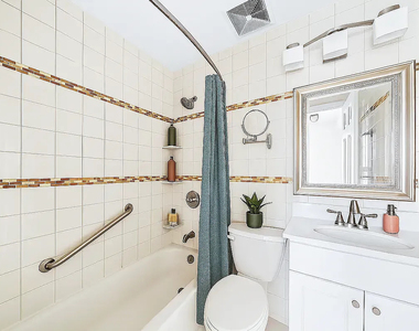 200 West 96th Street - Photo Thumbnail 5