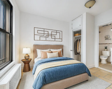 200 West 96th Street - Photo Thumbnail 3