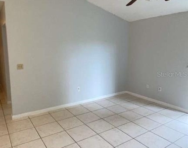 5214 Via Hacienda Circle - Photo Thumbnail 3