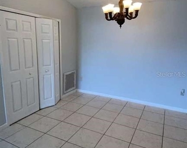5214 Via Hacienda Circle - Photo Thumbnail 4