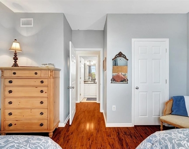 4802 51st Street W - Photo Thumbnail 12