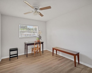 5738 Antilles Drive - Photo Thumbnail 20