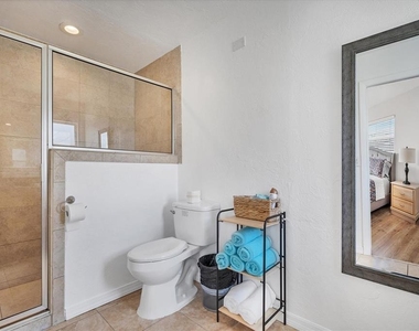 5738 Antilles Drive - Photo Thumbnail 19