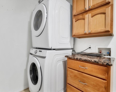 5738 Antilles Drive - Photo Thumbnail 21