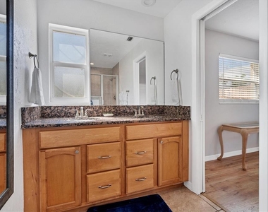5738 Antilles Drive - Photo Thumbnail 17