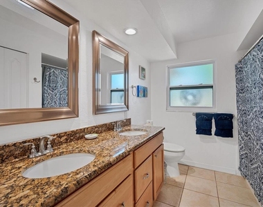 5738 Antilles Drive - Photo Thumbnail 15