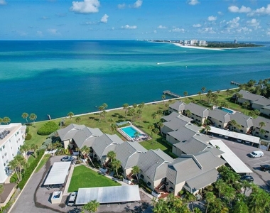 4660 Ocean Boulevard - Photo Thumbnail 35