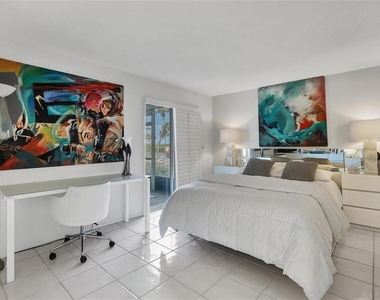 4660 Ocean Boulevard - Photo Thumbnail 17