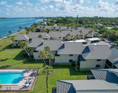 4660 Ocean Boulevard - Photo Thumbnail 34