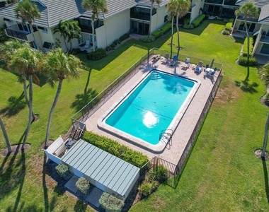 4660 Ocean Boulevard - Photo Thumbnail 29