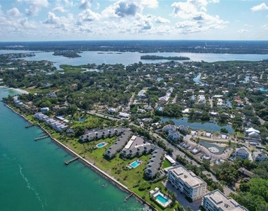 4660 Ocean Boulevard - Photo Thumbnail 41