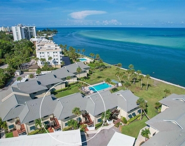 4660 Ocean Boulevard - Photo Thumbnail 30