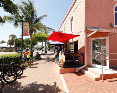 4660 Ocean Boulevard - Photo Thumbnail 45