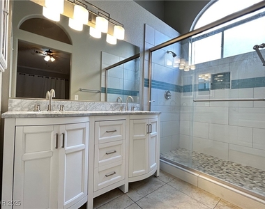 7621 Prairie Corners Drive - Photo Thumbnail 10