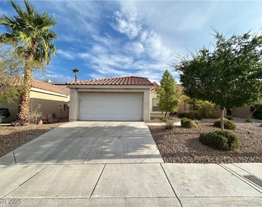 7621 Prairie Corners Drive - Photo Thumbnail 1