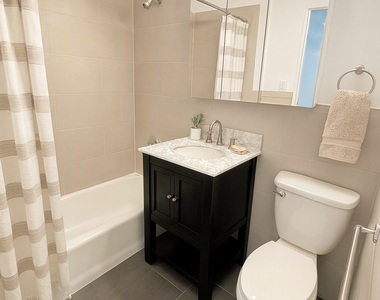 Bright Below-Market 1 Bedroom  Full-Service Doorman | Prime Upper East Side - Photo Thumbnail 3