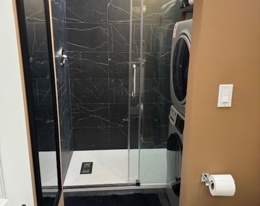 651 Park Avenue - Photo Thumbnail 8