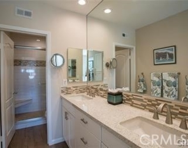 106 Tennis Villas Drive - Photo Thumbnail 12