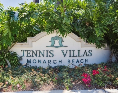 106 Tennis Villas Drive - Photo Thumbnail 11