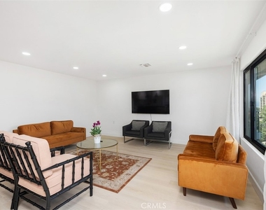 3336 Punta Alta - Photo Thumbnail 16