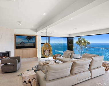 2629 Victoria Drive - Photo Thumbnail 2
