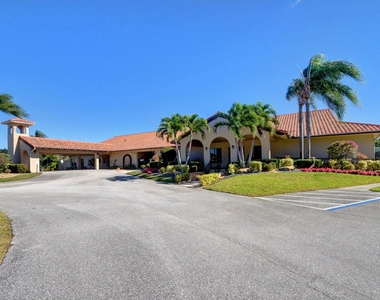 5531 Parkwalk Circle E - Photo Thumbnail 29