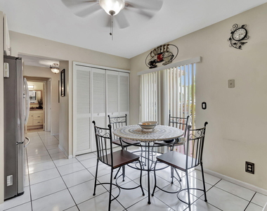 5531 Parkwalk Circle E - Photo Thumbnail 13