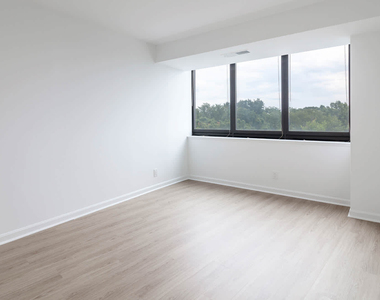 1501 Crystal Dr. - Photo Thumbnail 48