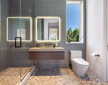 345 Dune Road - Photo Thumbnail 21